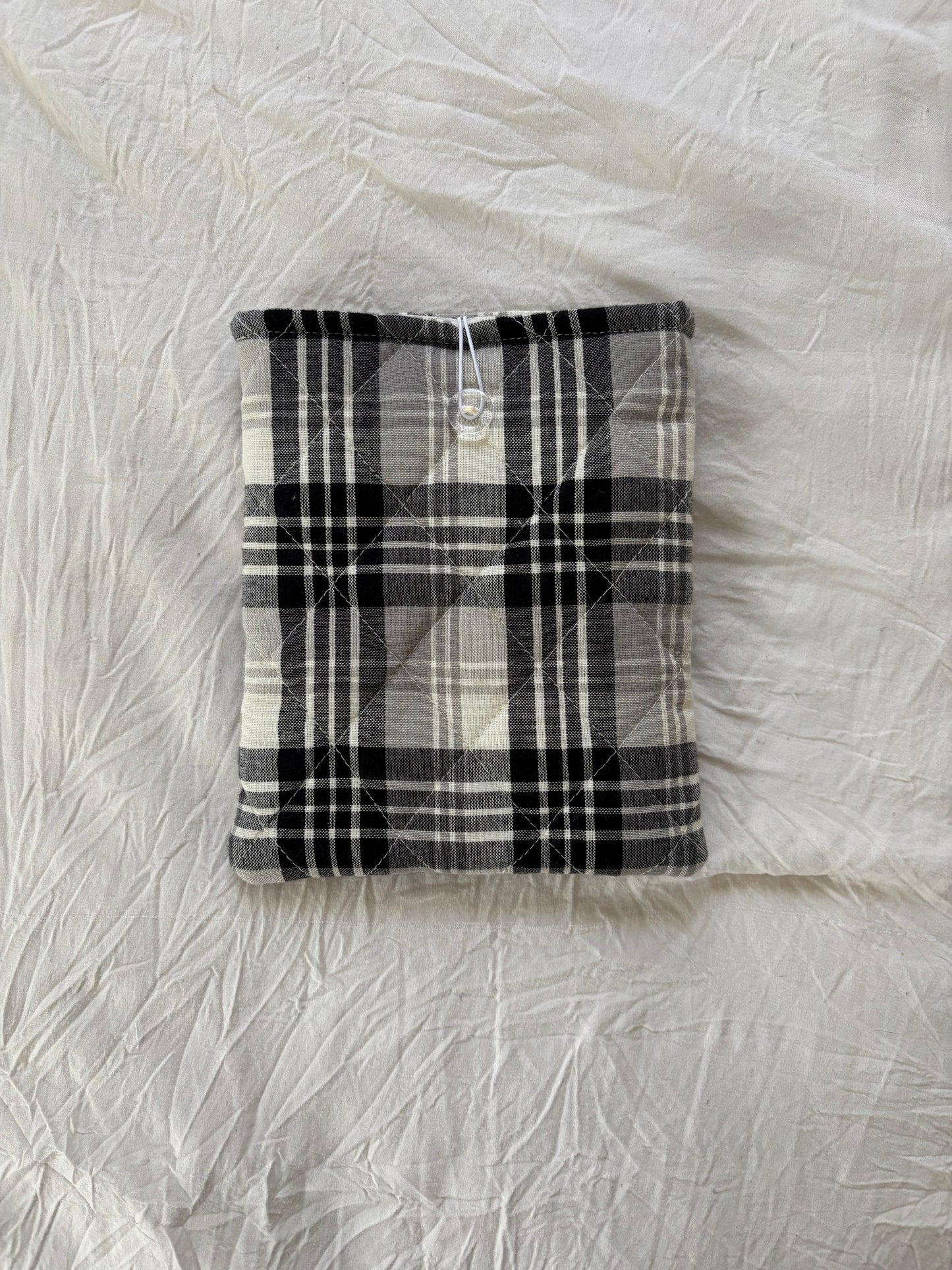 Gray Plaid Kindle/Book Sleeve